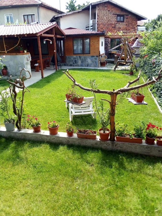 Holiday Guest House Kemo 사파레바바냐 외부 사진