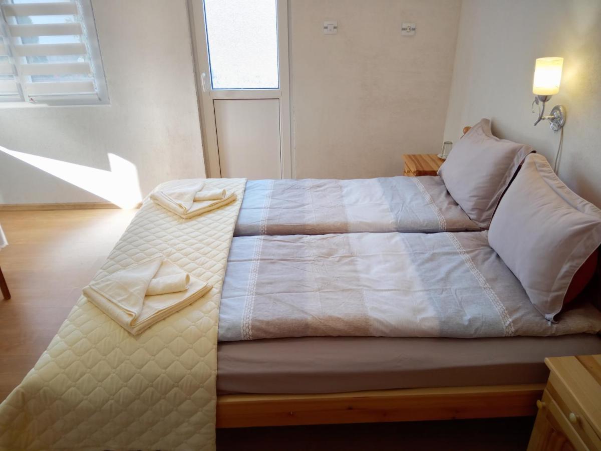 Holiday Guest House Kemo 사파레바바냐 외부 사진