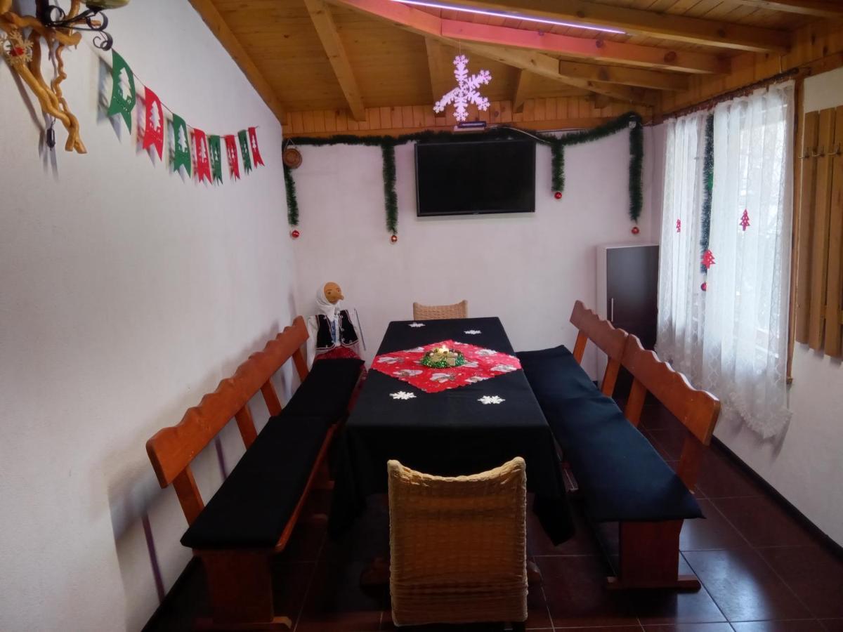 Holiday Guest House Kemo 사파레바바냐 외부 사진