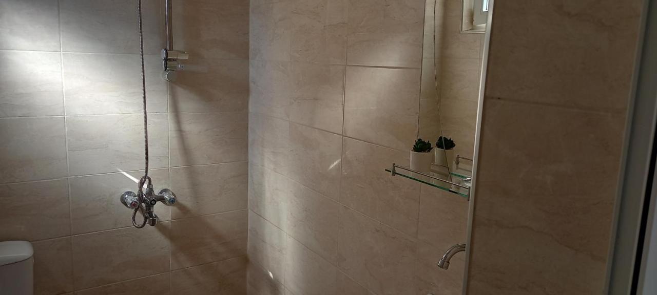 Holiday Guest House Kemo 사파레바바냐 외부 사진
