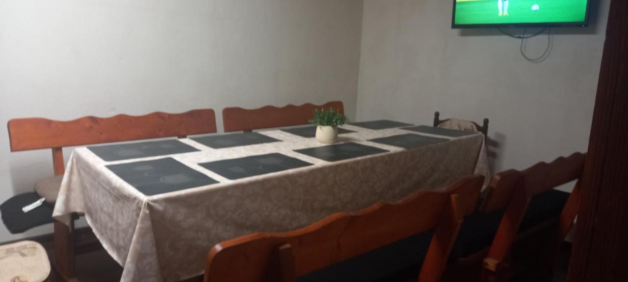 Holiday Guest House Kemo 사파레바바냐 외부 사진
