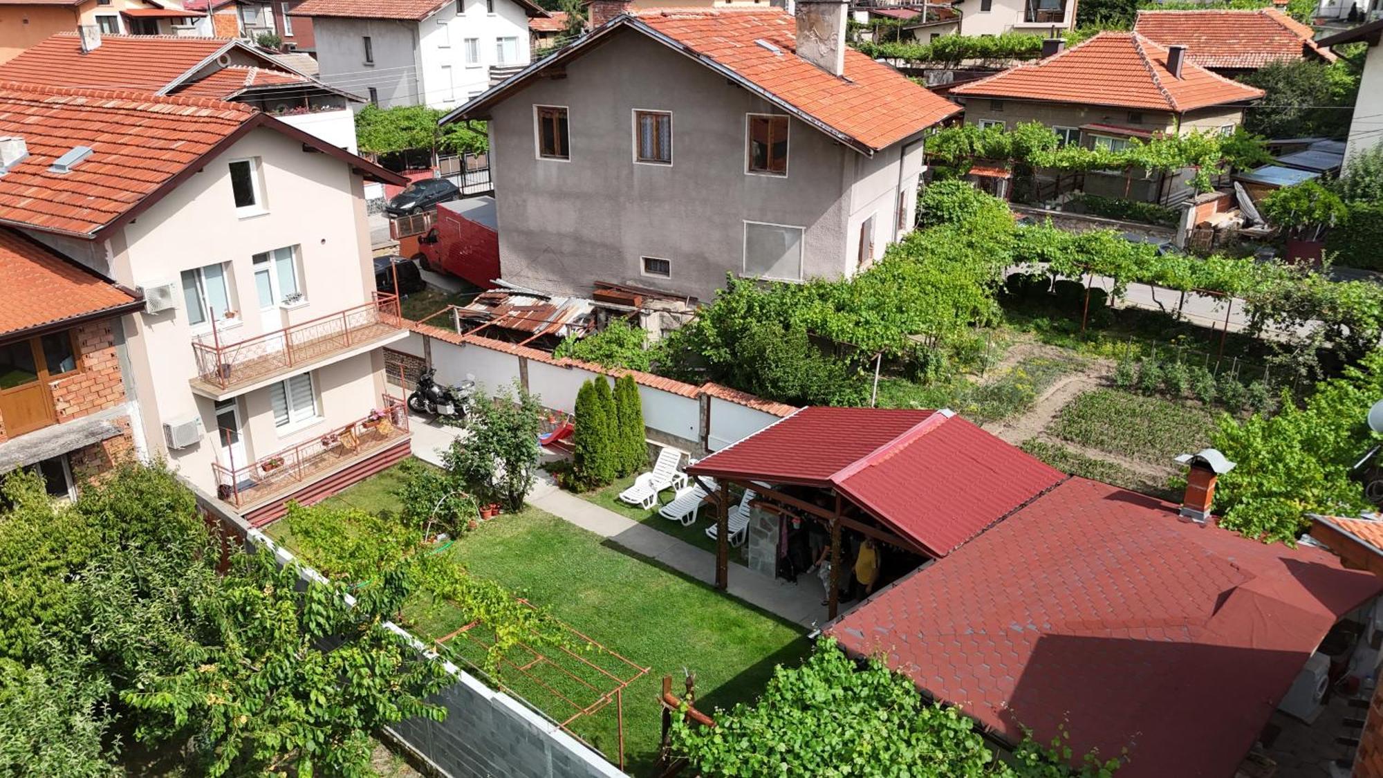 Holiday Guest House Kemo 사파레바바냐 외부 사진